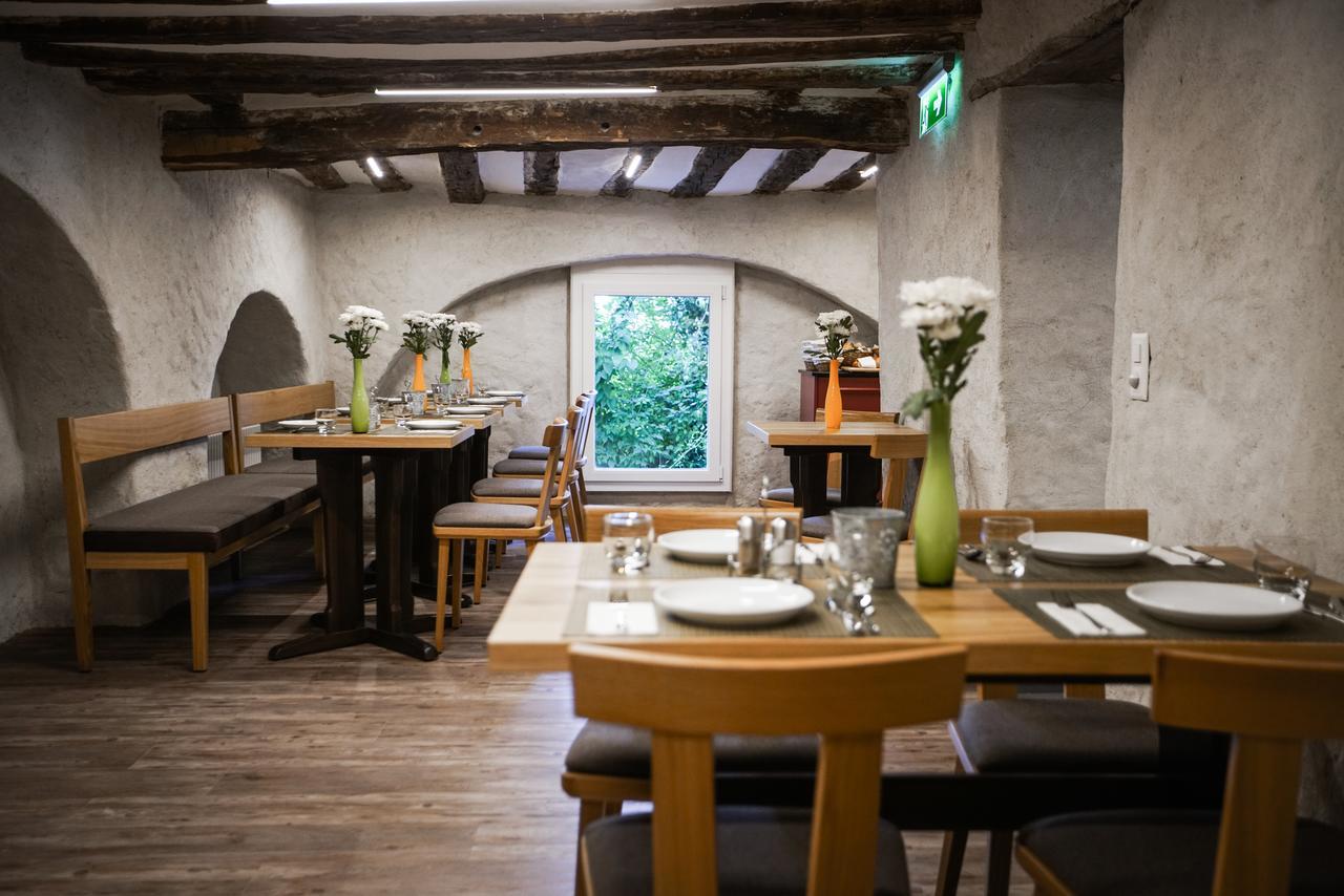 B&B Zum Schleif Varen ภายนอก รูปภาพ